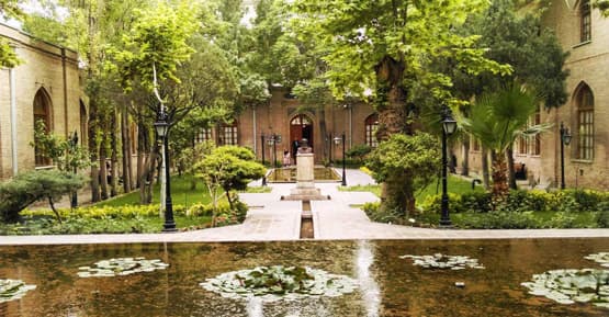 Iranian house gardens