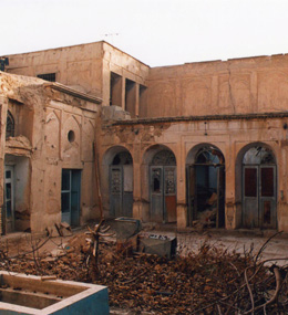  Kianpour Boutique Hotel_Yard before restoration
